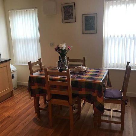 Great Offer 2 Bed Tenby Flat Free Parking Экстерьер фото