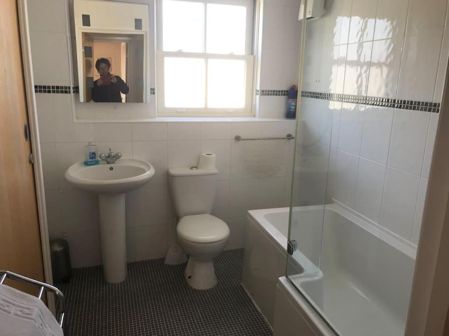 Great Offer 2 Bed Tenby Flat Free Parking Экстерьер фото